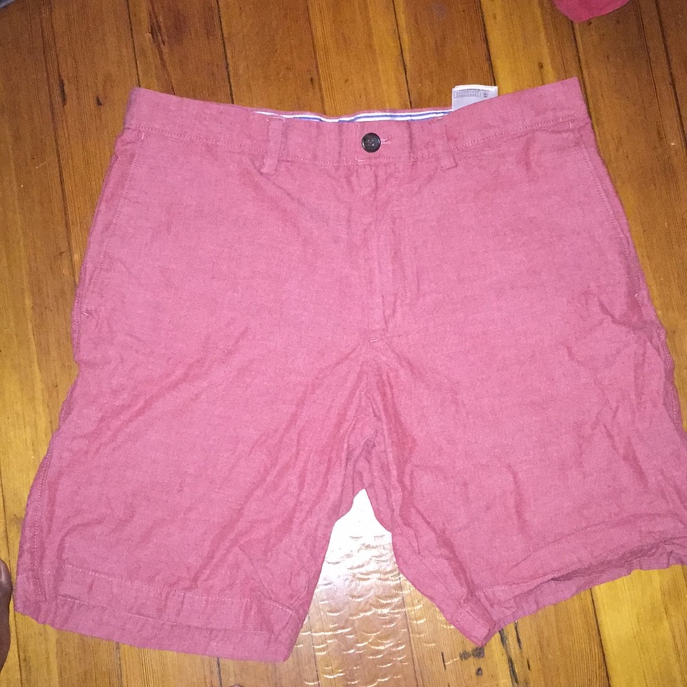 Red Chinos